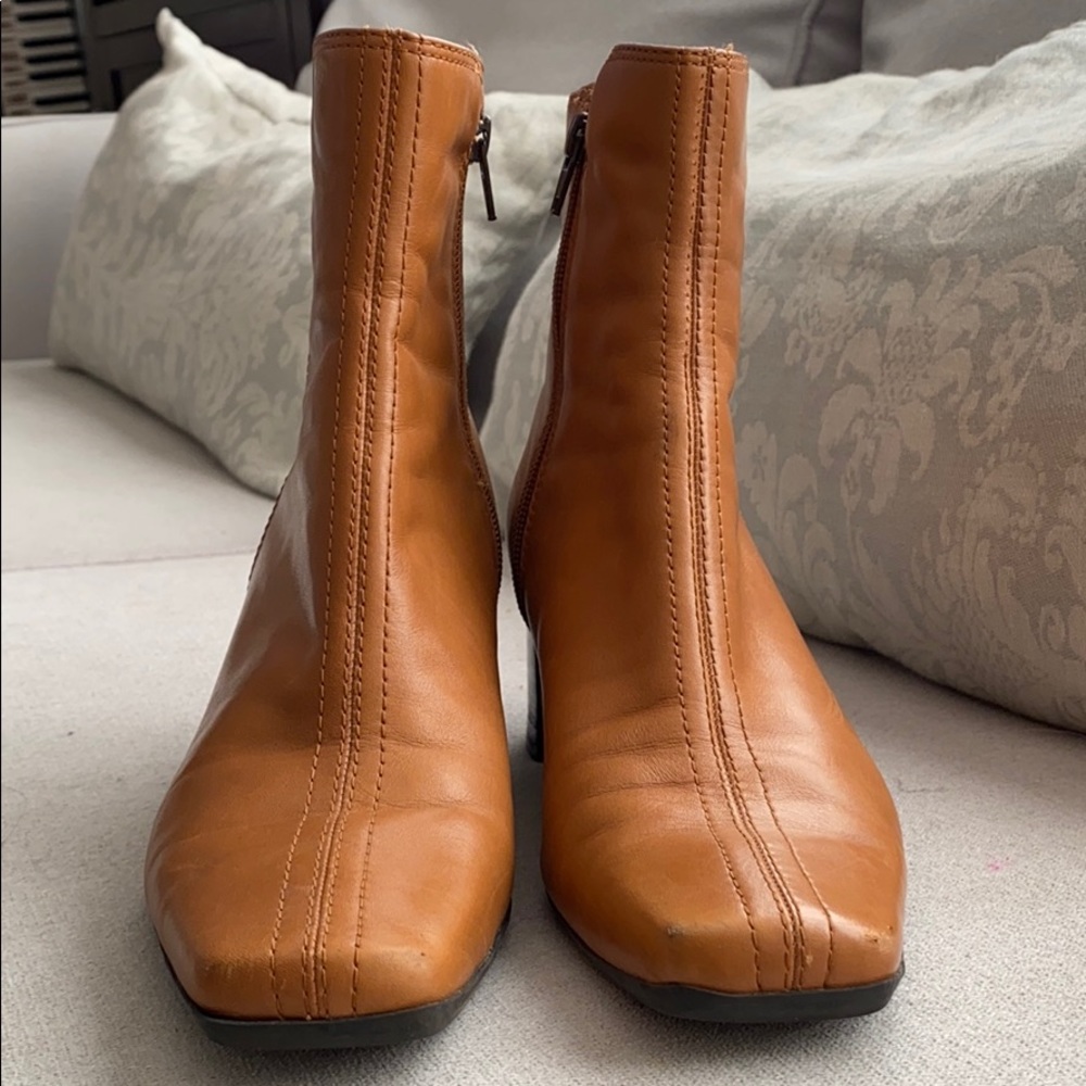 Vintage Leather Nine West Tan Brown Boots
